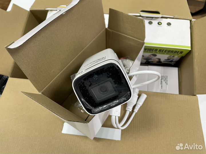 Комплект видеонаблюдения 4 камеры ip poe 5мп