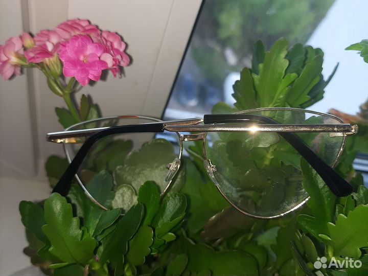 Очки имиджевые