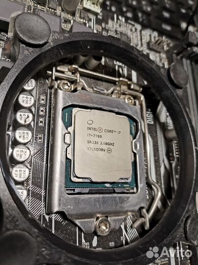 Материнская плата с процессором i7 7700