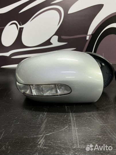 Зеркало боковое Мерседес w211 e55amg цвет 744U