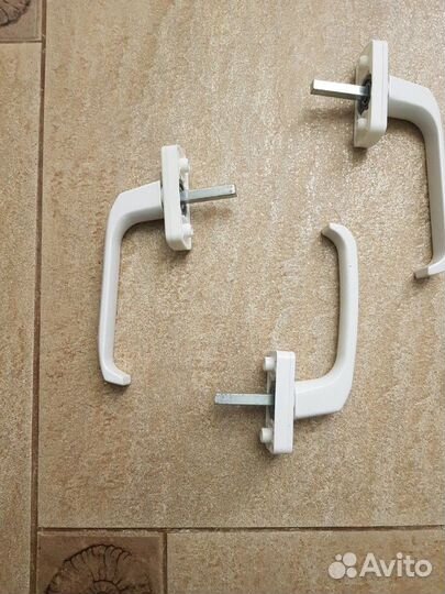 Ручки металлические новые 25 шт. Цена за шт