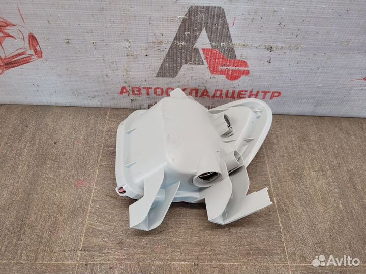 Фонарь противотуманный Toyota Rav4 2006-2012