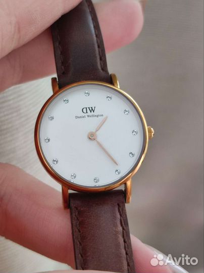 Часы женские daniel wellington