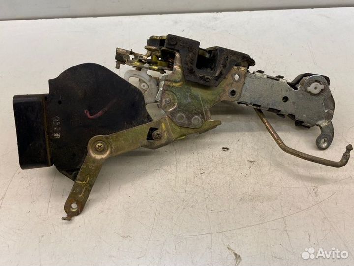 Замок боковой двери передний левый Byd F3 седан