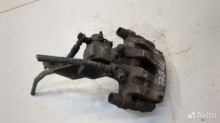 Суппорт Nissan Primera P12, 2005