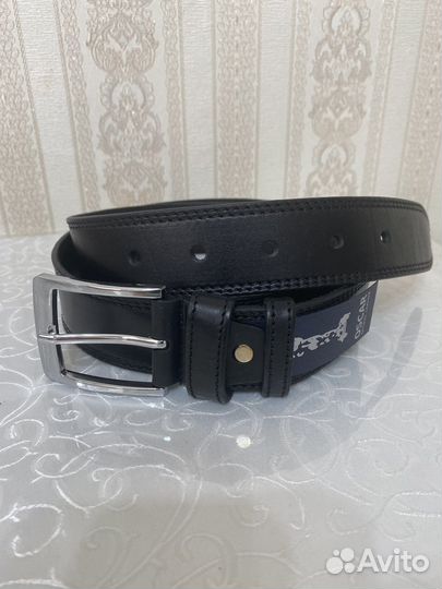 Мужской кожаный ремень