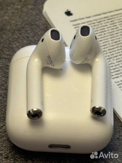 Наушники Apple AirPods 2