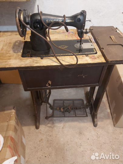 Швейная машина Подольск ножная