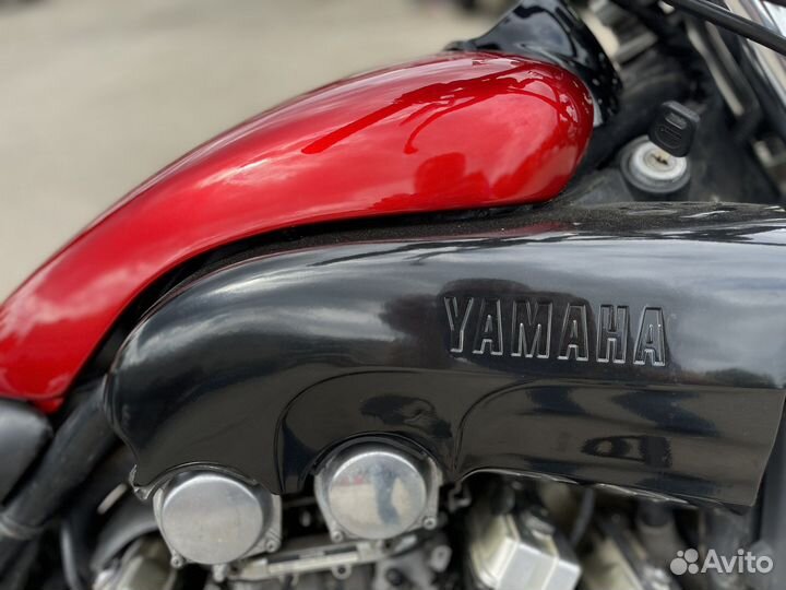 Yamaha Vmax 1200 Red Candy