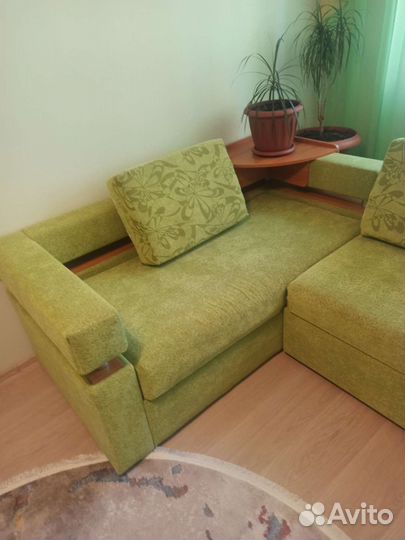 Угловой диван