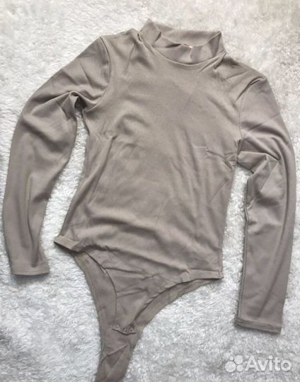 Боди с воротником