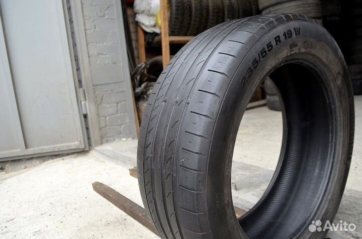 Continental ContiPremiumContact 5 235/55 R19