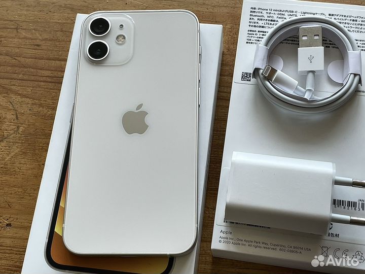 iPhone 12 mini, 64 ГБ