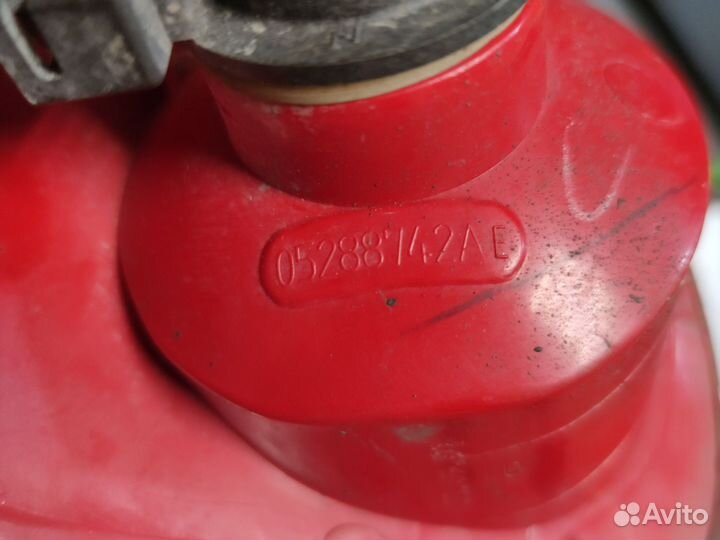 Фонарь задний правый Chrysler PT Cruiser