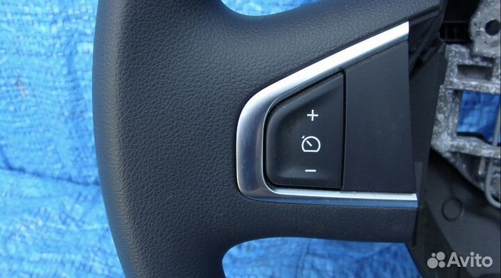 Руль с кнопками renault master 4