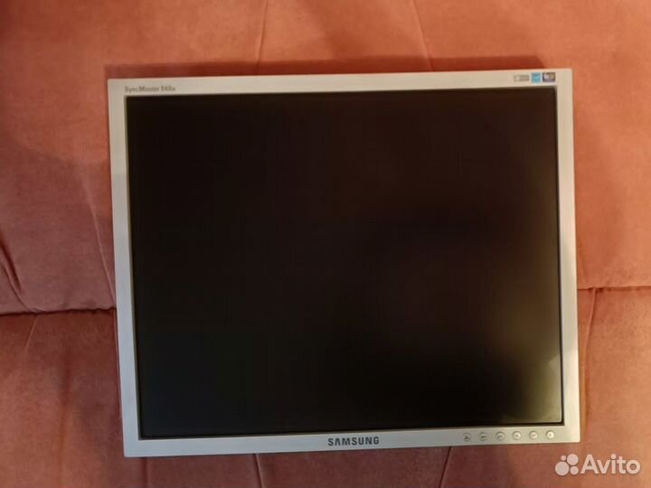 Монитор Samsung SuncMaster 940n