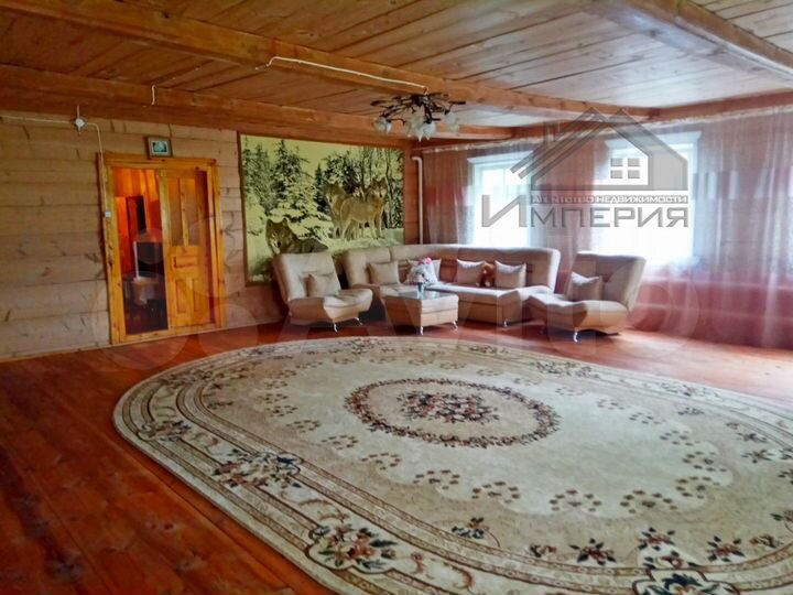 Коттедж 208 м² на участке 31 сот.