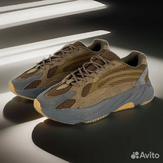 Кроссовки adidas yeezy boost 700 V2 (Арт.56924)