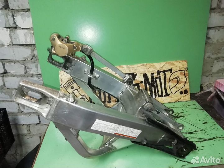 Маятник suzuki gsx-r k1