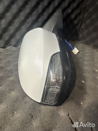 Camry 55 50 правое зеркало 9 пин 070