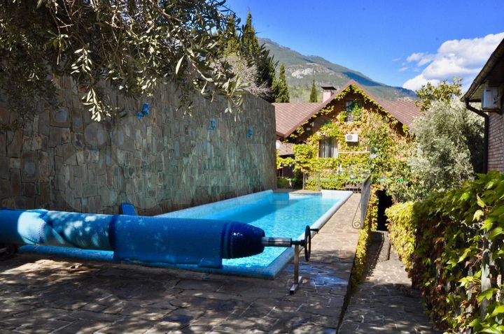 Дом 320 м² на участке 10 сот.