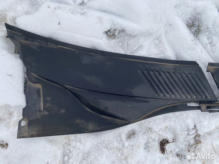 Жабо Renault Symbol