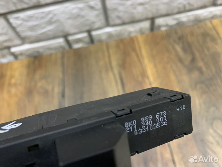 Audi A4 (B8) Кнопка антипробуксовочной системы