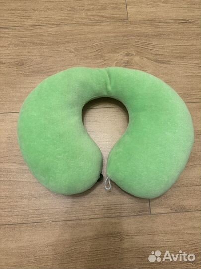 Подушка под шею детская