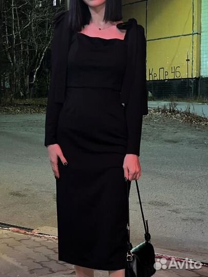 Вечернее платье