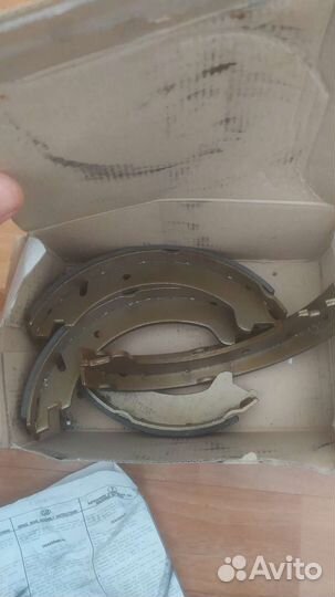 Тормозные колодки ручника для volvo