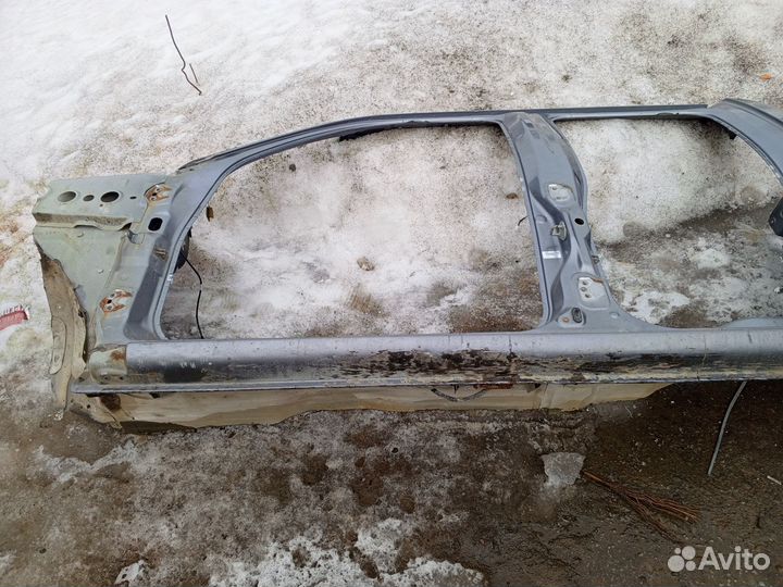 Порог левый Mazda BT-50