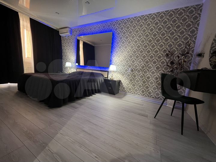 Комната 43 м² в 1-к., 1/3 эт.