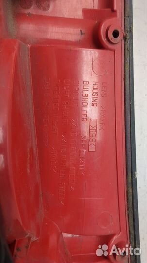 Фонарь (задний) Land Rover Discovery 2, 2001