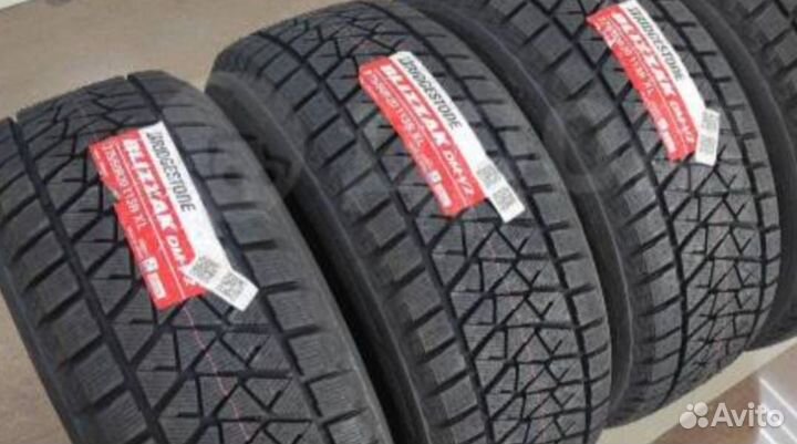 Bridgestone Blizzak DM-V2 275/50 R20 98W