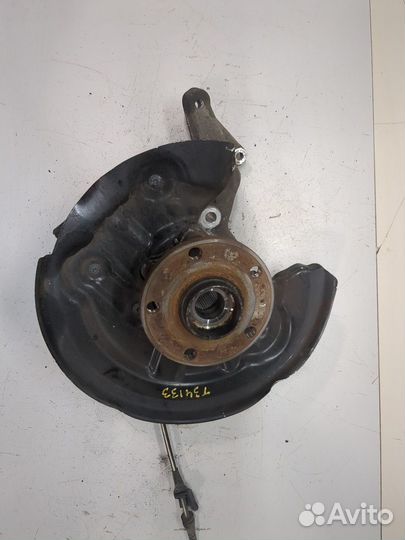 Ступица (кулак, цапфа) Audi Q3, 2016