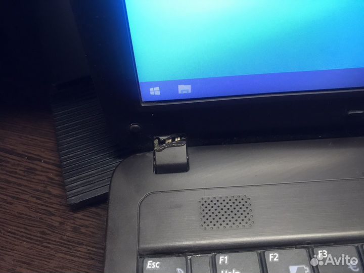 Ноутбук samsung R540