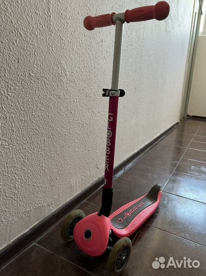 Самокат трехколесный Globber