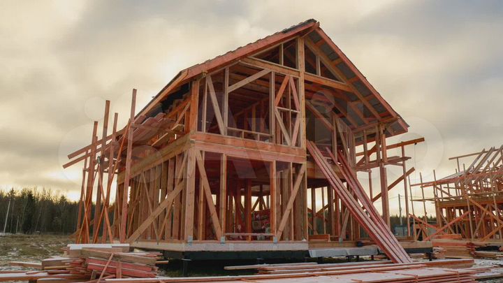 Дом 129 м² на участке 7,8 сот.