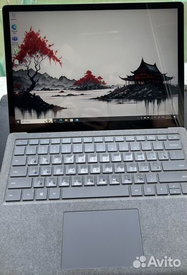 Microsoft surface laptop 2