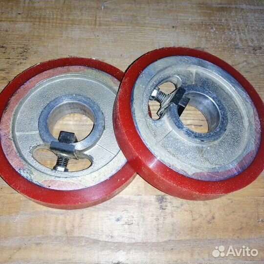 Прижимные ролики на четырехсторонний станок