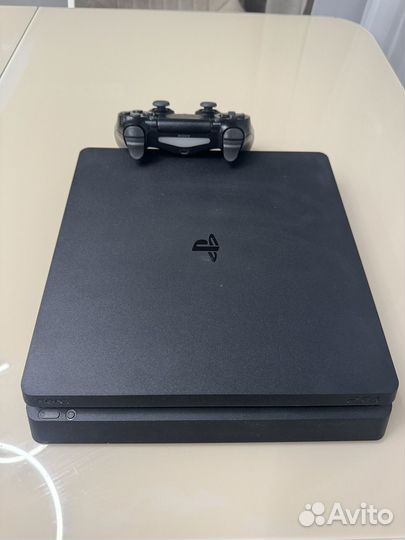 Sony PS4 slim 1tb