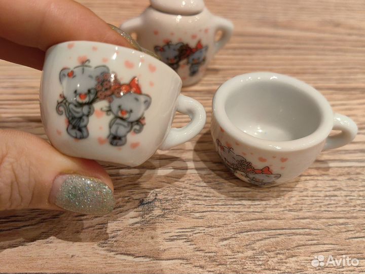 Чашки для кукол + сахарница (мини)