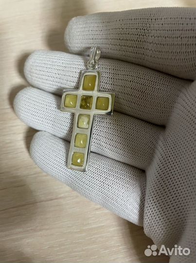 Новый серебряный крест