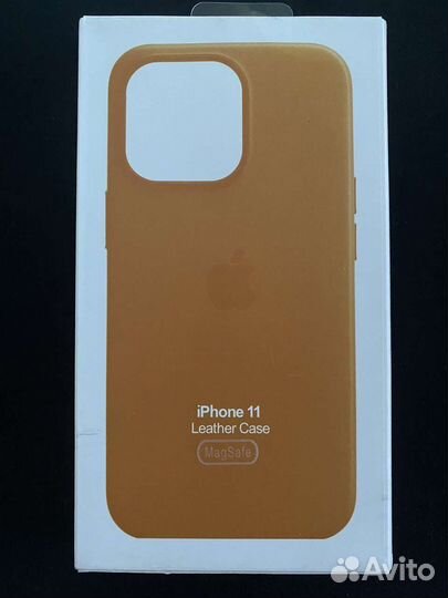 Чехол на iPhone 11