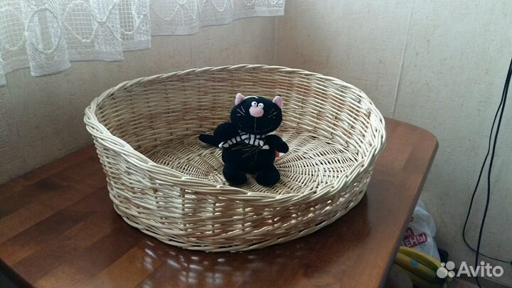 Лежанка для кошки