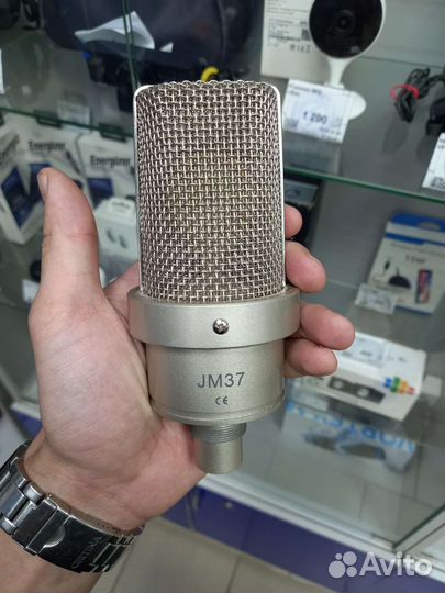 Студийный микрофон Joemeek JM37