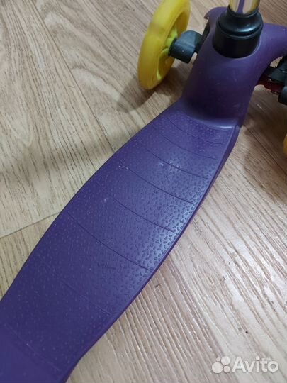 Самокат детский трехколесный