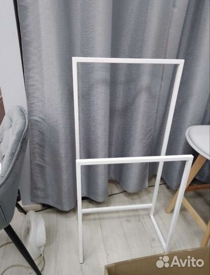 Вешалка напольная