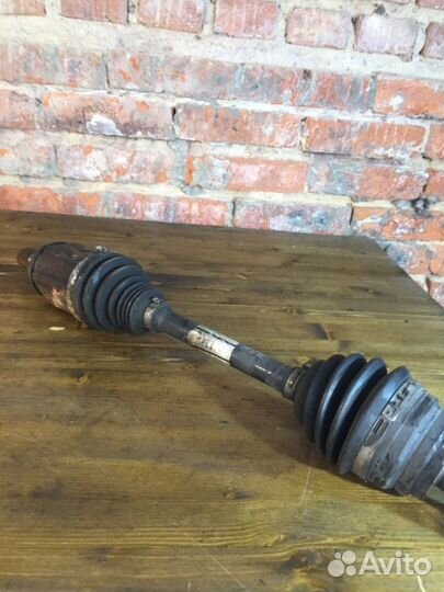 Привод передний левый Bmw X5 E70 N52B30 AF 2008