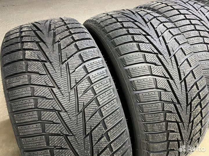 Hankook Winter I'Cept X RW10 275/55 R20 117T